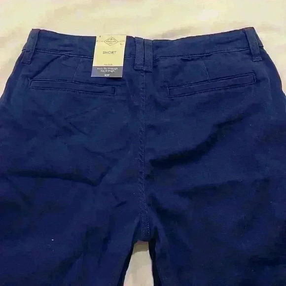 St. John’s Bay Women Shorts - Picture 4 of 5